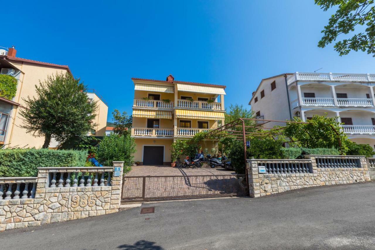 Apartman Laura Селце Экстерьер фото